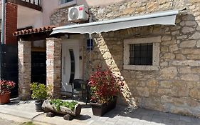 Apartman Lari